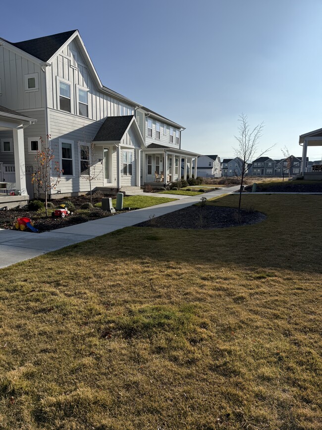 Photo - 6863 W Meadow Grass Dr