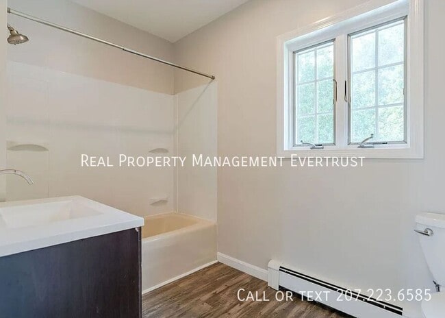 Photo - 111 Scott Dyer Rd Unit B