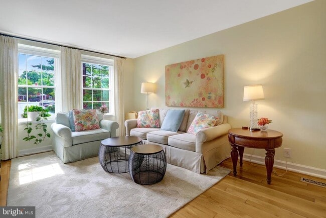 2883 S Abingdon St Unit A1