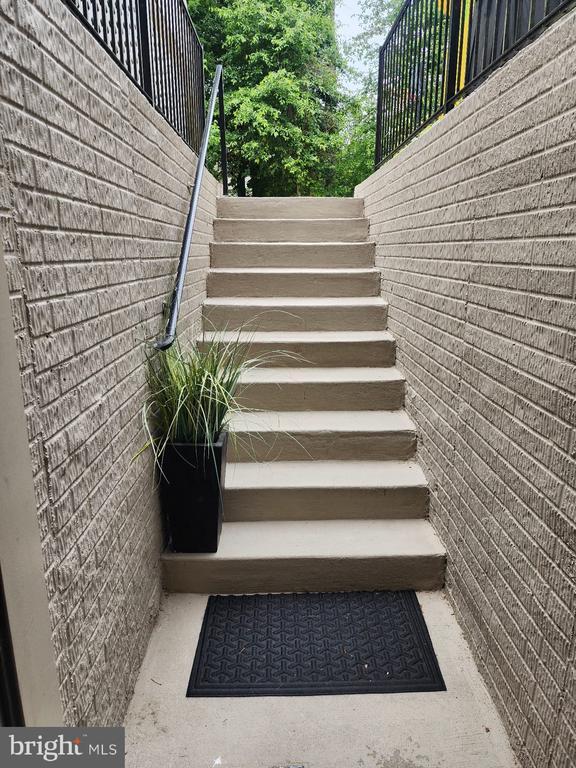 Photo - 7571 Holly Ridge Dr