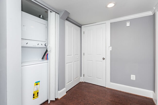 Photo - 1724 Saint Paul St Unit #1