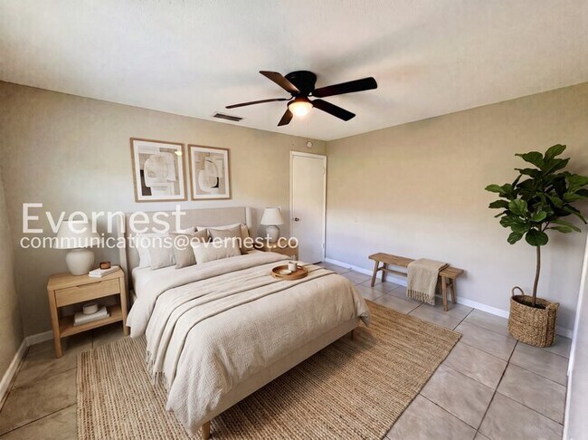 Photo - 4708 Harwich St