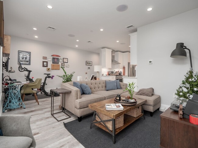 Photo - 45 L St Unit 2