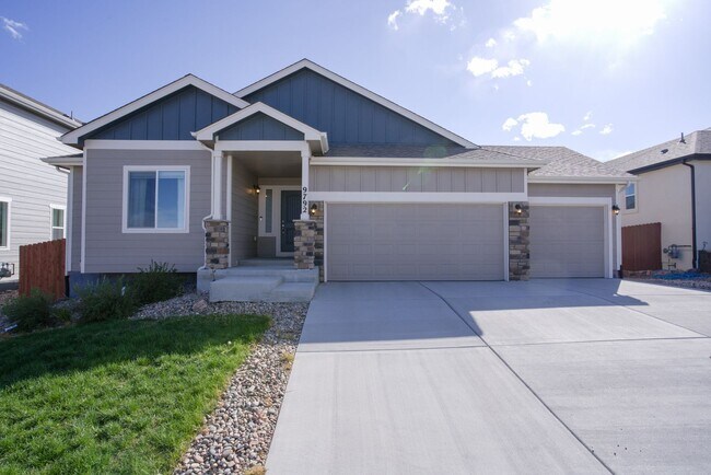 5 Bed 3 Bath 3 Car Garage Rancher!!! - 5 Bed 3 Bath 3 Car Garage Rancher!!!