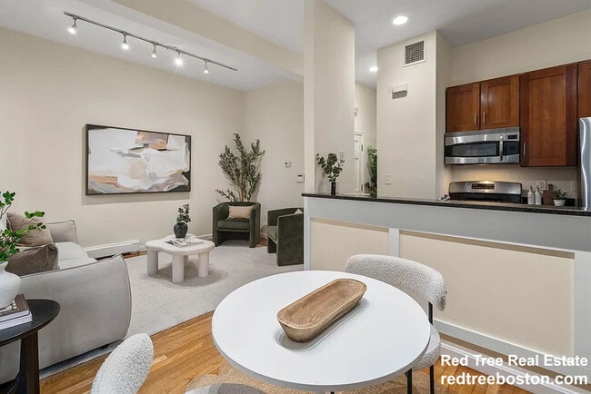 Photo - 59 Fort Ave Unit 1