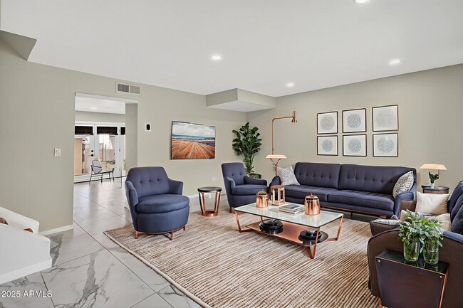 Photo - 1339 N 44th St