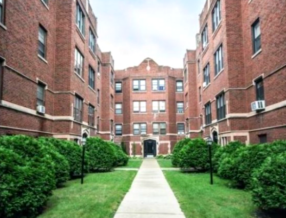 Building Photo - 1368 W Estes Ave Unit 64-1N Rental