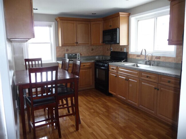 Photo - 393 New York Ave Unit 3