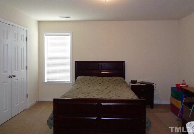 Photo - Rooms for rent in Rolesville