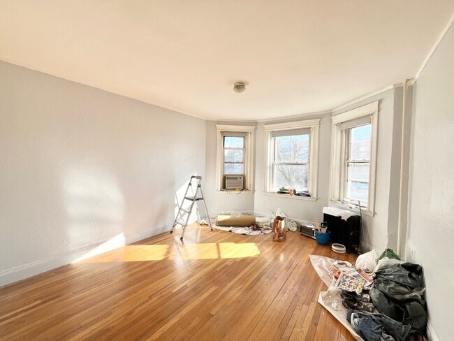 Photo - 1625 Commonwealth Ave Unidad 6