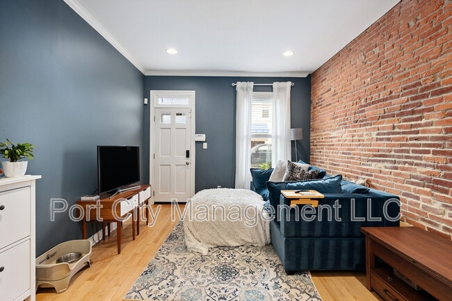 Photo - 1700 Byrd St