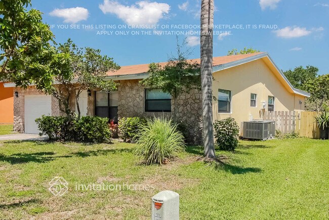 Photo - 22816 SW 65th Way