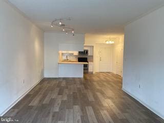 Building Photo - 1211 S Eads St Unit 1409