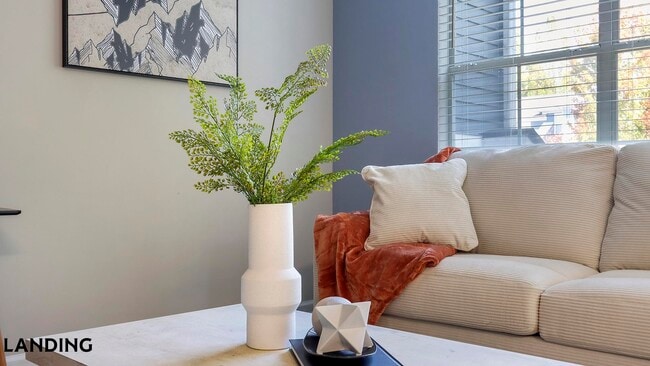 Photo - 100 Peyton Pl SW Unit 6201