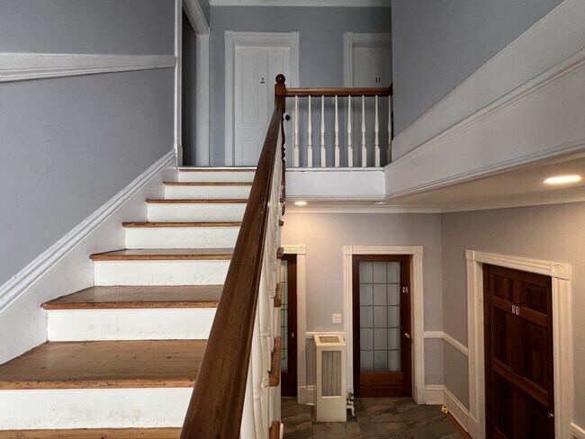 Photo - 168 Weymouth St Unit 1-1