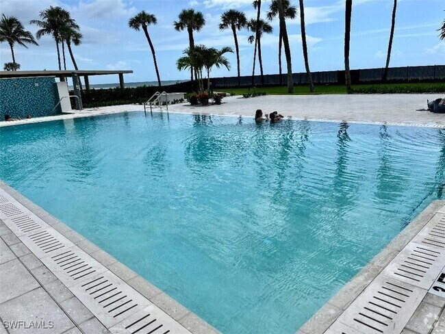 Building Photo - 4001 Gulf Shore Blvd N Unit 505 Rental