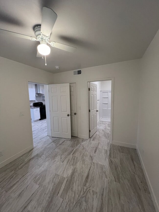 Photo - Recently Remodeled 1 Bed. Apt. Near Shopping & Public Transportation
