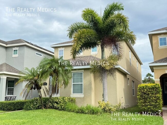 Photo - 15764 Ave Of The Arbors