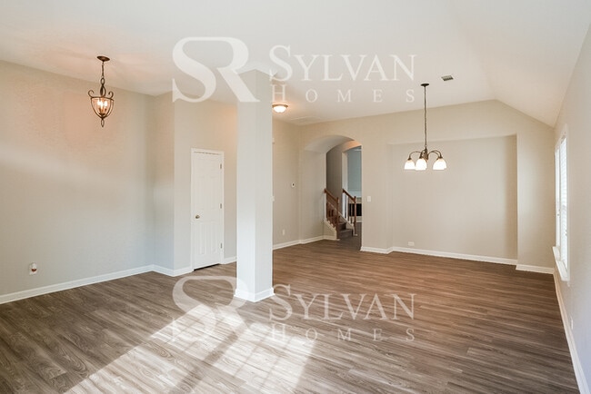 Photo - Enjoy living the good life in this 3 bedroom, 2 bathroom home