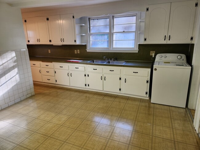 Photo - 19 Bergen St