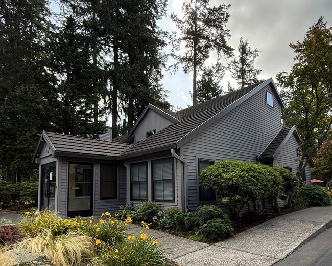 Photo - 4000 Carman Dr Unit 31