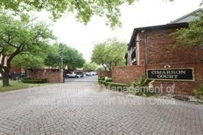 Photo - 18333 Roehampton Dr Unit #1322