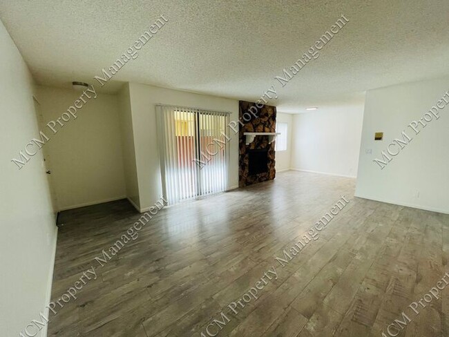 Remodeled 1 bed in Van Nuys with Parking a... - Remodeled 1 bed in Van Nuys with Parking a... Casa