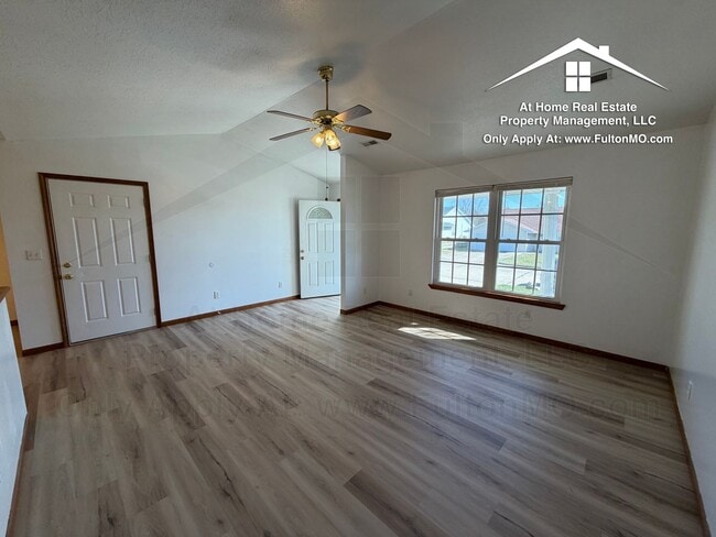 Photo - 1117-1119 Ashton Circle East Unit 1117 Ashton Circle East