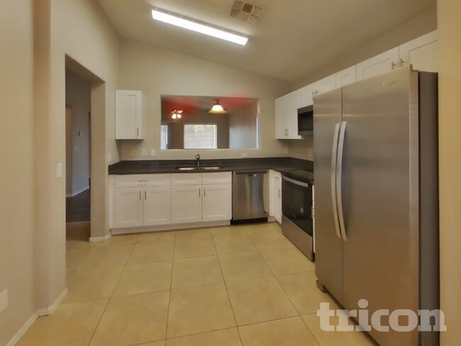 Photo - 79 E Lupine Pl