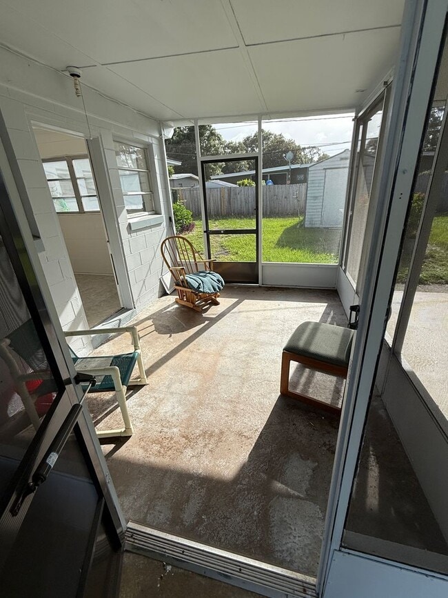Photo - 3 bed 2 bath house at Royal Palm with 1200...