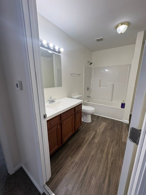 117 Main St Unit 2