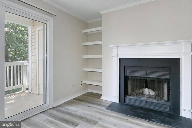 Photo - 1513 Lincoln Way Unit 202
