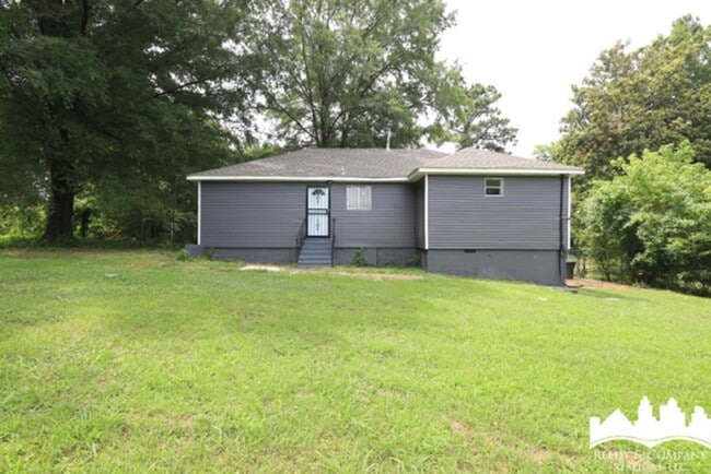Photo - 158 Pickett Rd