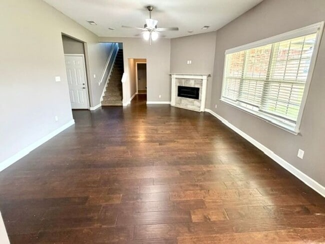 Photo - Open House! Now Leasing a 5 Bedroom 3 Bath Home In Olive Branch At Stateline
