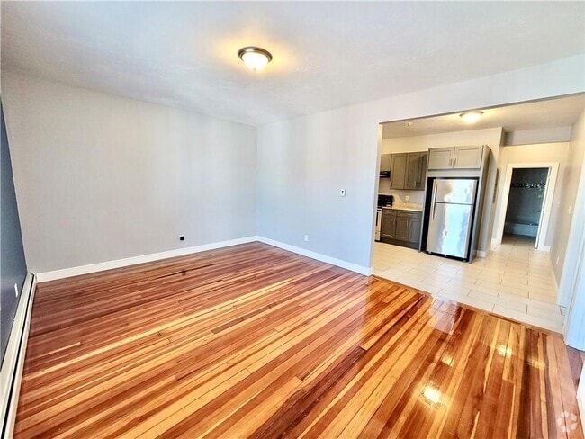 Building Photo - 525 Charles St Unit 3 Rental