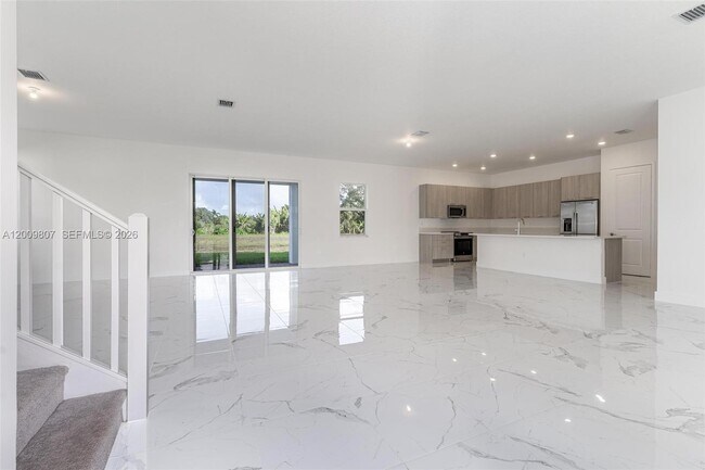 Photo - 12259 SW 43rd St