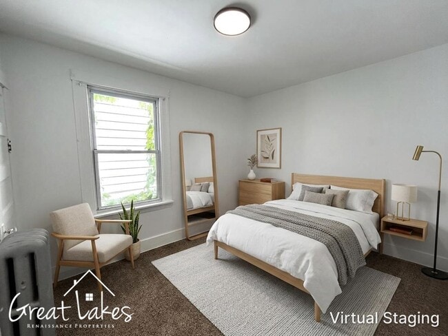 Photo - 9422 Mc Dougall Unit Apt. 1