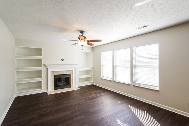 Photo - 1036 Bradford Park Rd