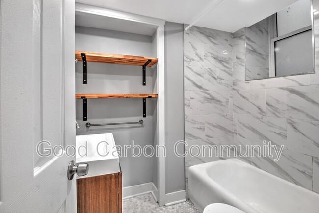 Photo - 2809 Main St Unit 7