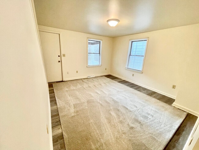 Living Room - 26 Argyle Ave
