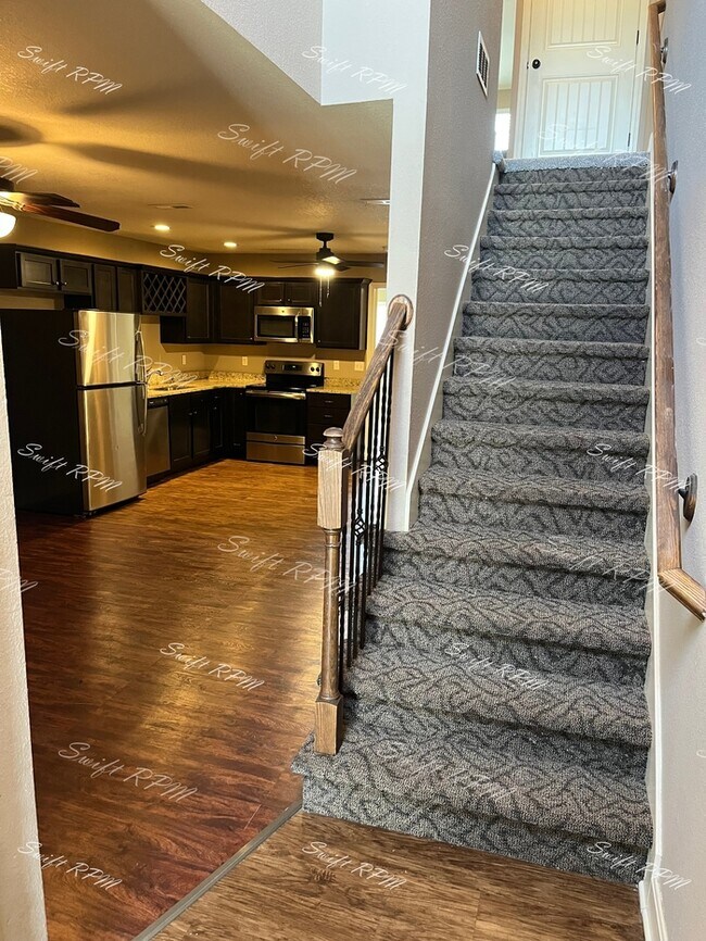 Photo - 21611 Westover Ct