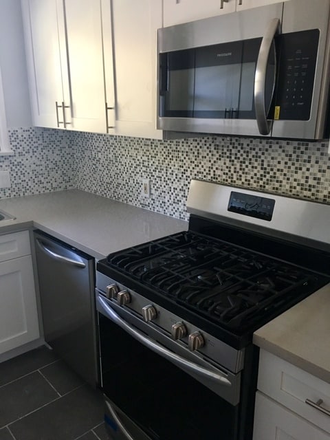 Photo - Hayworth Apartments- F76
