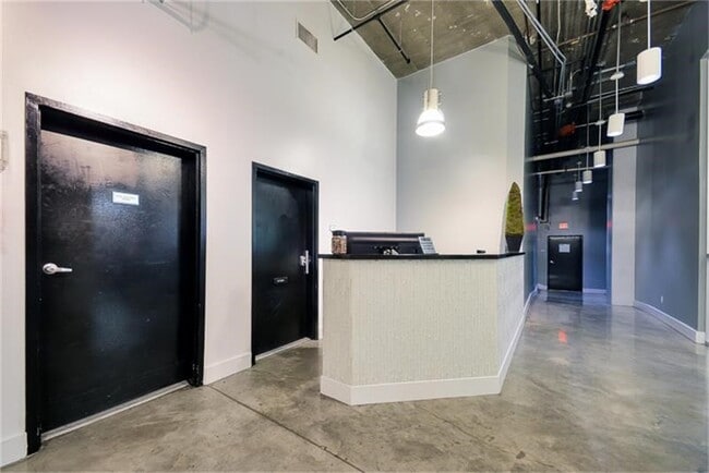 Photo - 2000 Bagby St Unit 13432