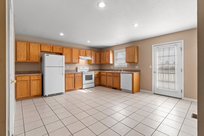 Photo - Comanche 178/180 Unit 180