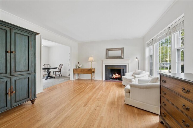 Photo - 310 Jackson Ave