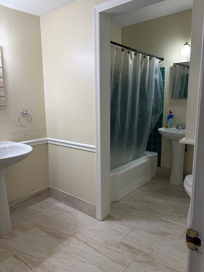 Photo - 1608 Sauls St