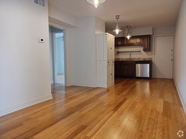 Building Photo - 1204 Autrey St Unit 2C Rental
