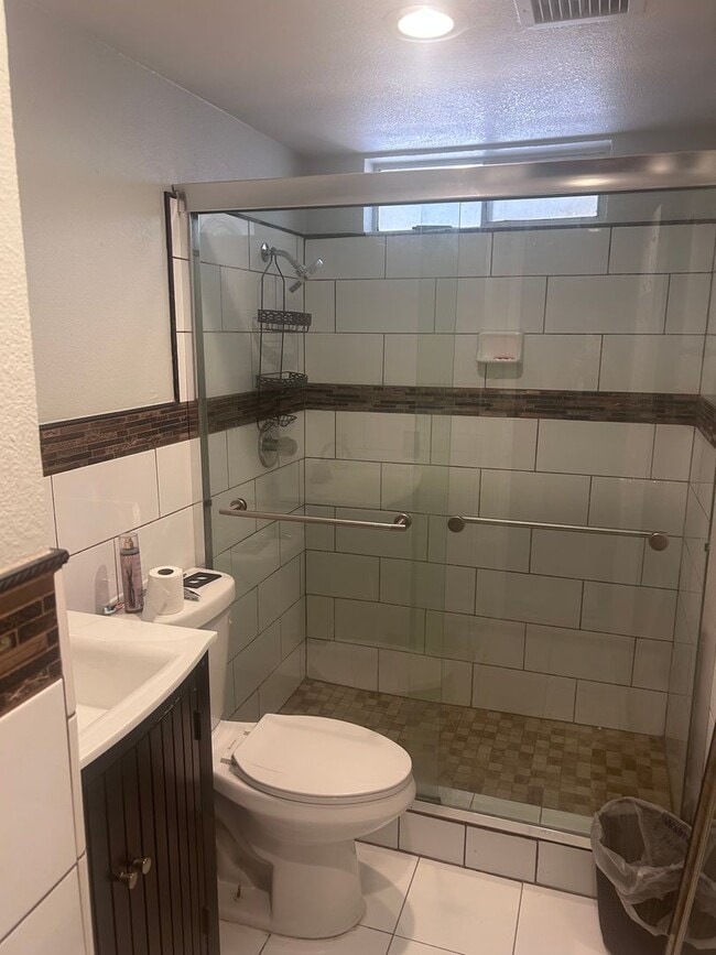 Photo - 4244 N 85th Ave