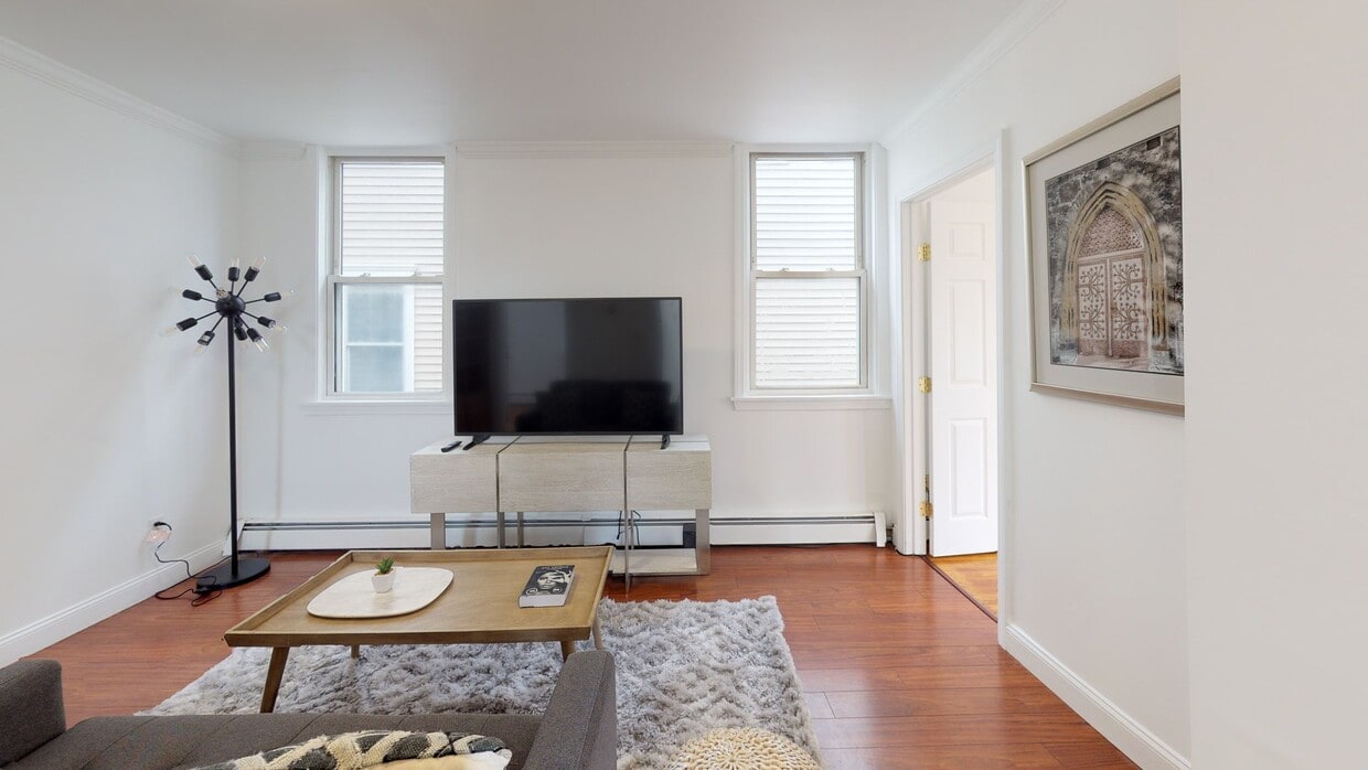 Photo - 13 Tuckerman St Apartment