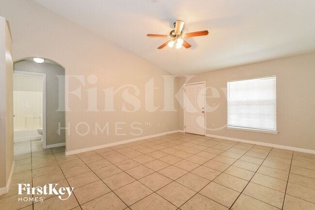 Photo - 2657 Bentley Dr